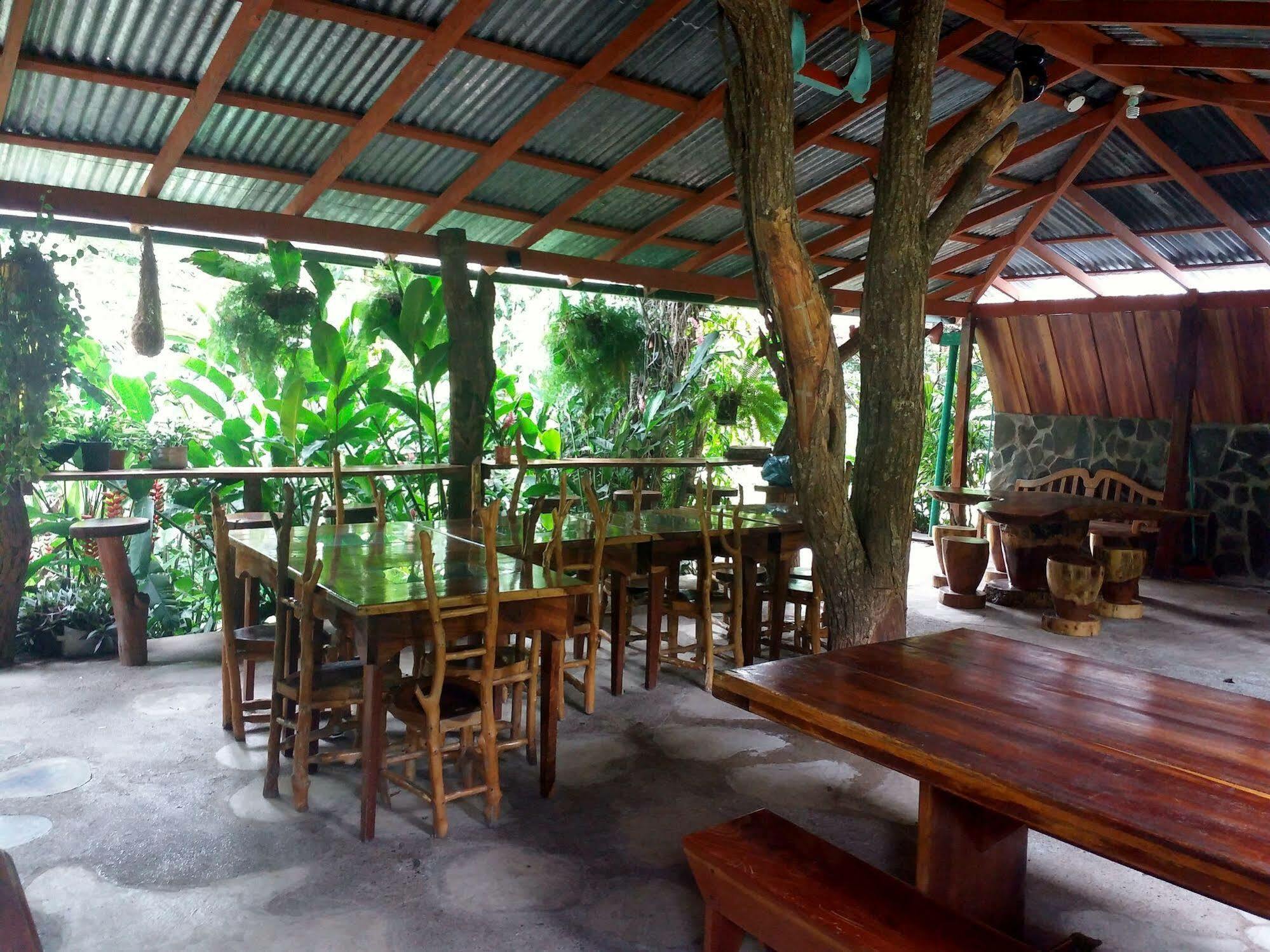 Rancho De Lelo Ecolodge Monteverde Kültér fotó