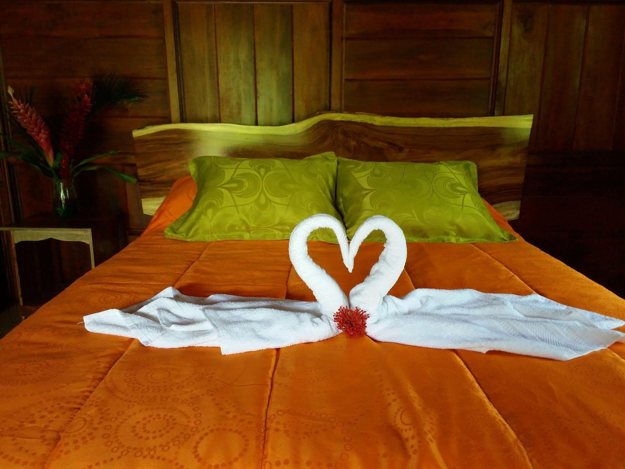 Rancho De Lelo Ecolodge Monteverde Kültér fotó