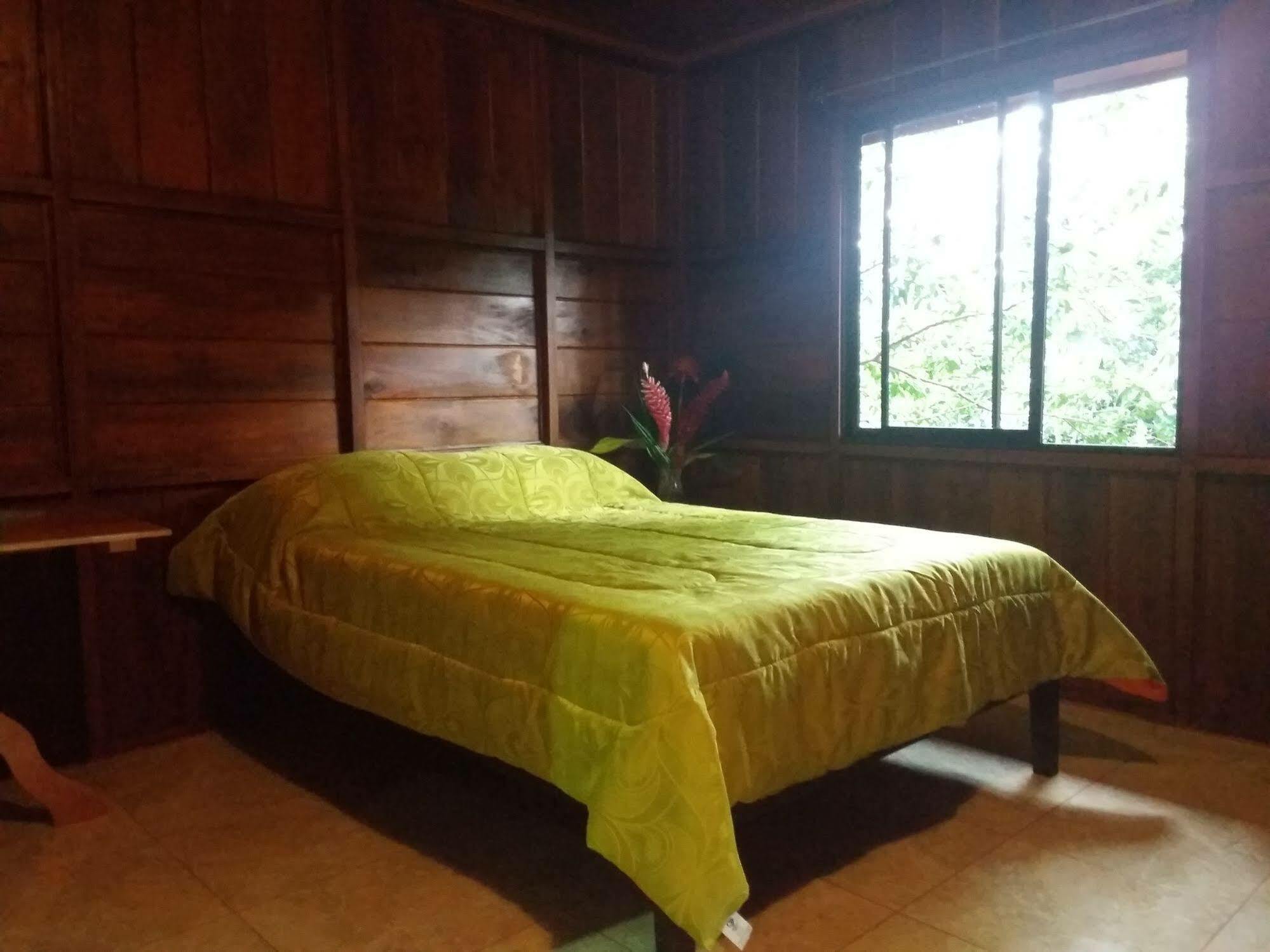 Rancho De Lelo Ecolodge Monteverde Kültér fotó
